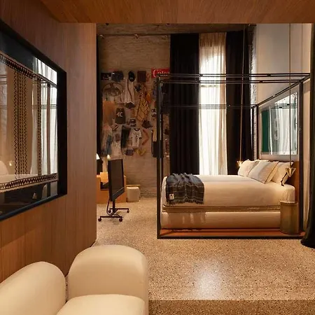 The Hotel Venice