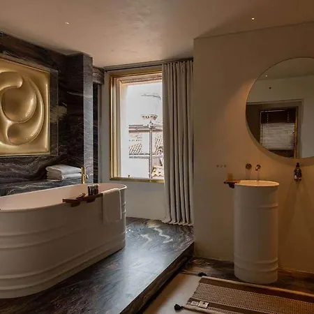 Hotel The Venezia